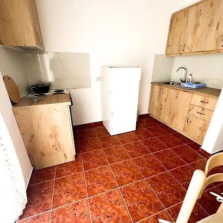 Garden Apt-3 Daire *