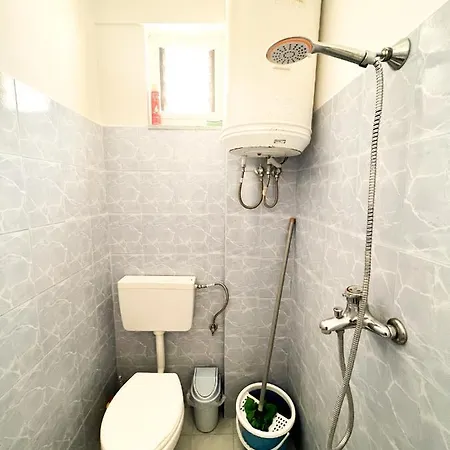 Appartamento Garden Apt-3 *